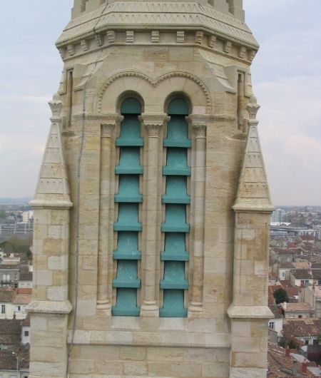 Louvres Sacré Coeur church in Bordeaux